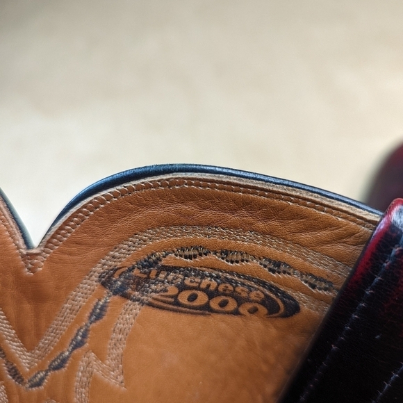 Lucchese Boots men's size 8.5D black cherry leather classic Western cowboy boots - Picture 12 of 13